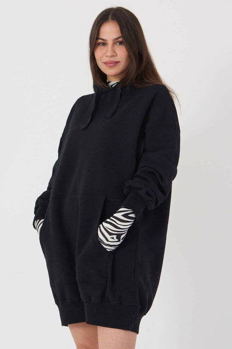 Addax Women's Black Hooded Long Sweatshirt S1102