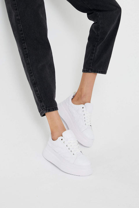 TonnyBlack White Women's Sneakers TBZNP-1_102