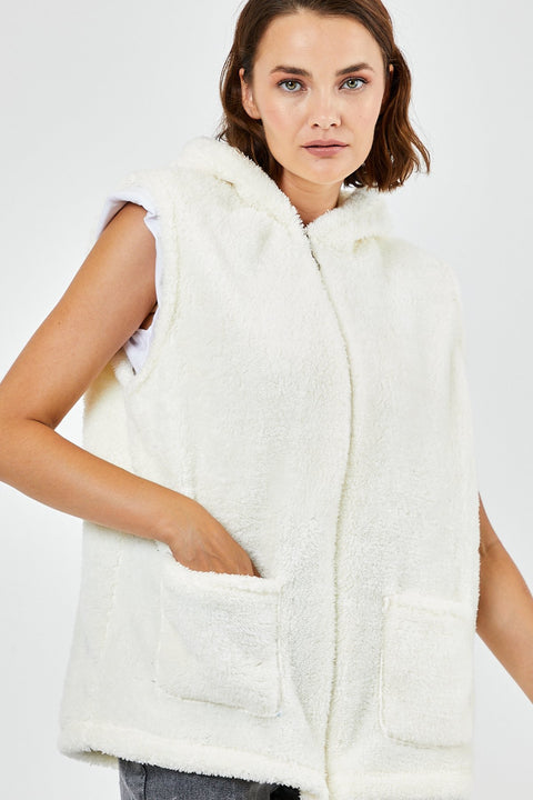 TonnyBlack White Women's Wide Cut Plush Vest