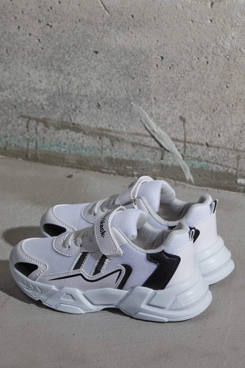 TonnyBlack White Black Kids Sport Shoes