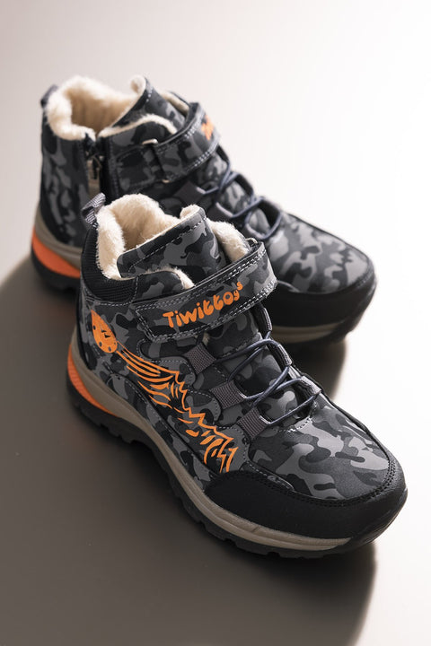 Tonny Black Smoked Orange Kids Trekking Boots