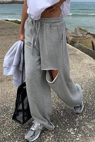 Madmext Women's Gray Loose Fit Sweatpants MG842