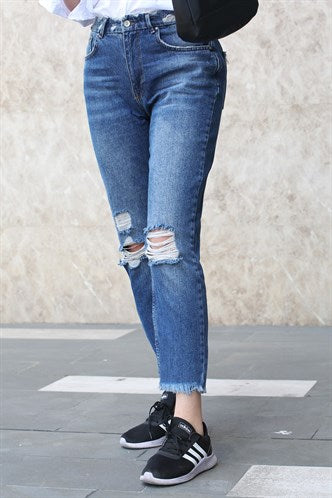 Madmext Women's Dark Blue Ripped Mom Jeans MG1167