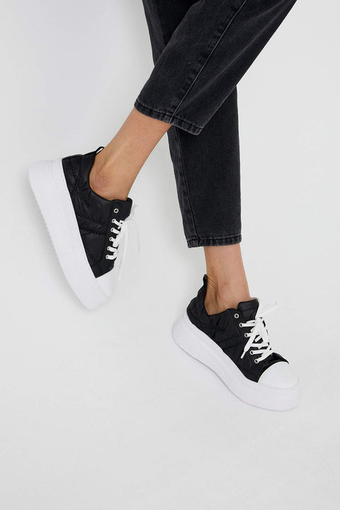 TonnyBlack Black and White Women's Sports Shoes TBZNP-1_295