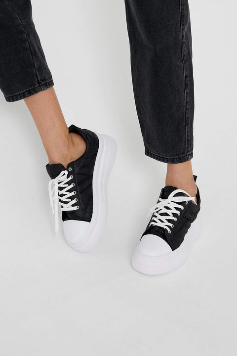 TonnyBlack Black and White Women's Sports Shoes TBZNP-1_295