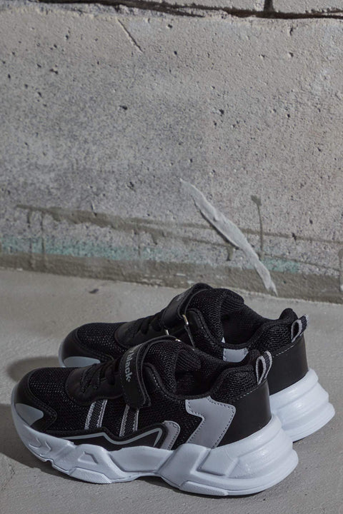 TonnyBlack Black White Kids Sport Shoes